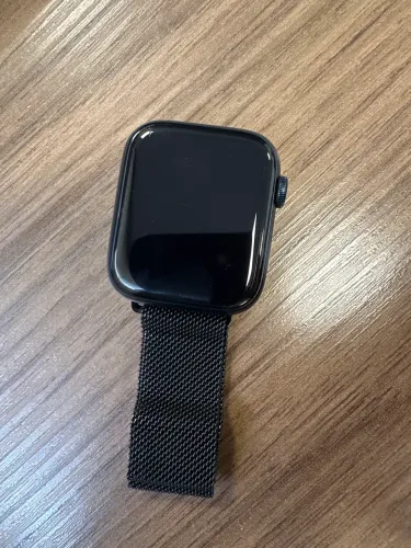 Apple Watch SE 2 / 44mm