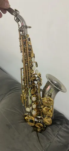 Saxofone metal