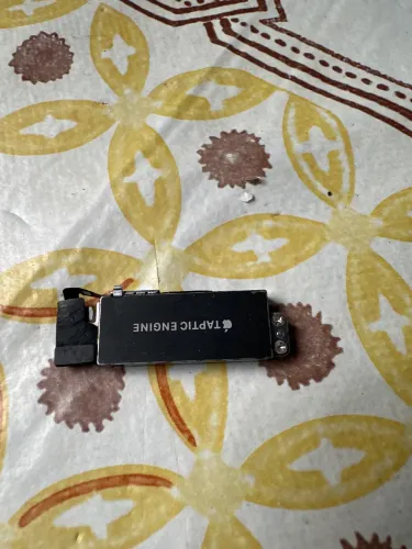 Motor Vibracall Taptic Engine iPhone 11 - Original Retirado