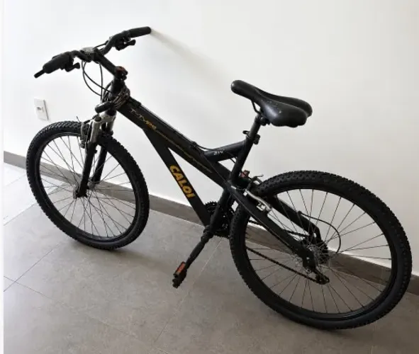 Bicicleta Caloi T-Type Aro 26 - 21 Marchas (Ótimo Estado)