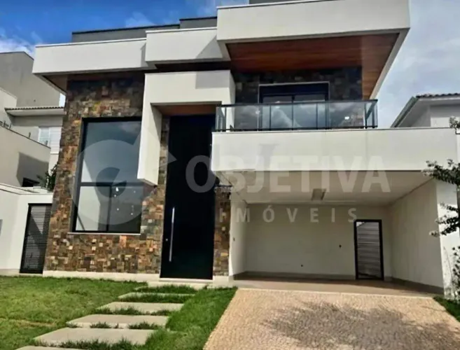 Casa em Condomínio à venda, 5 quartos, 5 suítes, 4 vagas, Varanda Sul - UBERLANDIA/MG