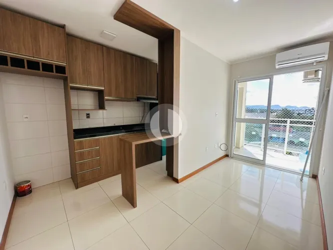 Apartamento com 2 quartos à venda no Bairro Tancredo Neves em Santa Maria