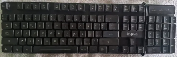 Teclado Inova RGB (Com Defeito)