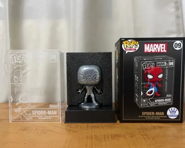 Funko Pop! Die-Cast ORIGINAL Spiderman #09 (CHASE)