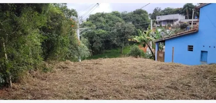 Terreno a venda 180 m²