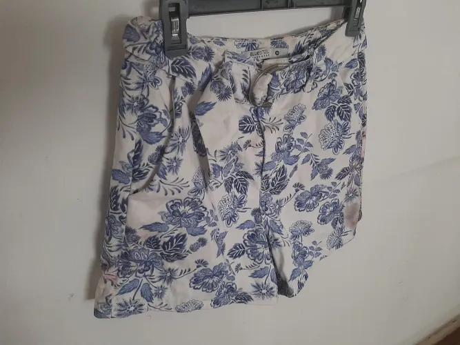 Bermuda Fem Tam.38 Novíssima por 29,00Reais em Vila Isabel