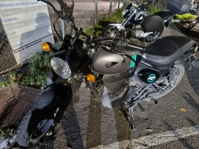 Vendo ou troco Hunter 350