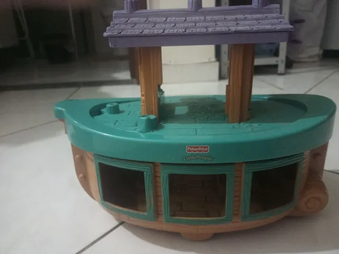 Barco de brinquedo little people