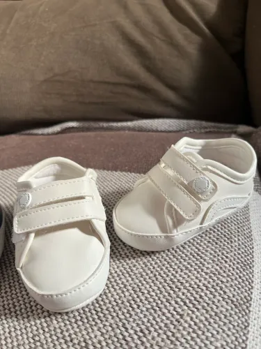 Sapato pimpolho branco