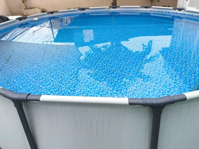 Piscina estrutural bestway 16015 litros  pro Max  NA CAIXA POUCO USO TROCO POR IPHONE 
