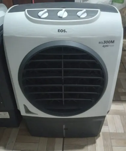 Umidificador EOS 30l Autofill na Caixa