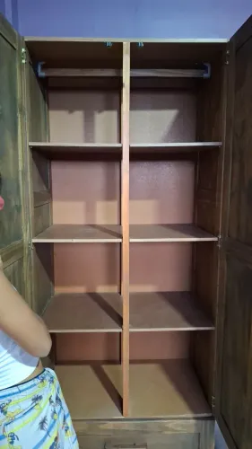 Guarda roupa de solteiro