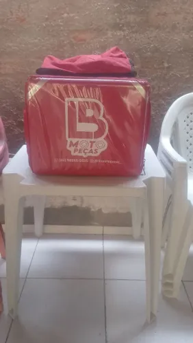 Vende-se beg semi nova