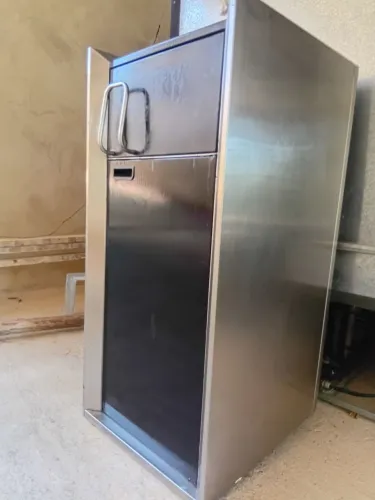 Lixeira inox 100 Litros tipo fast food