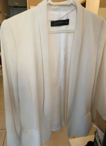 BLASER ZARA WOMAN COR MARFIM TAMANHO P