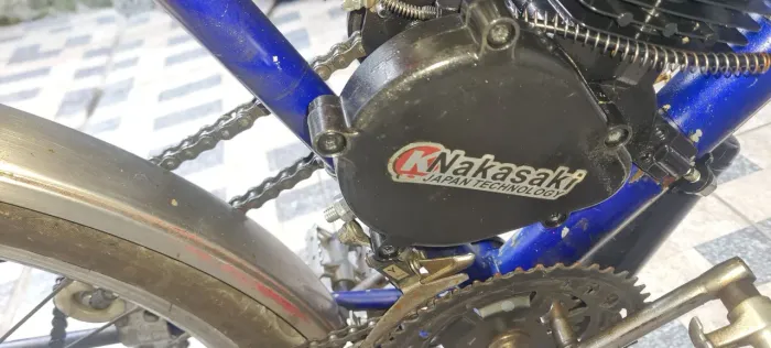 Vendo bike motorizada motor semi novo nota fisca