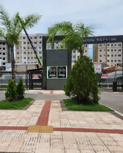Imóvel para aluguel tem 54 metros quadrados com 2 quartos em Jardim das Palmeiras - Cuiabá