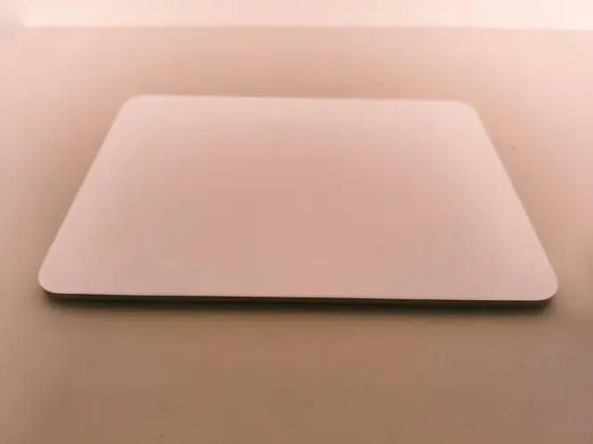Apple Magic Trackpad 2 A1535