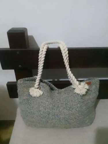 Bolsa em crochê no fio de juta