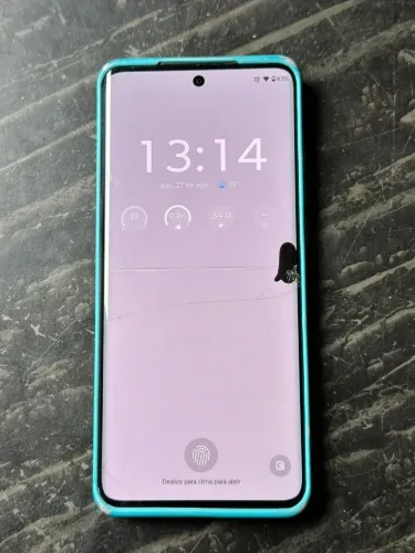 Edge 40 neo