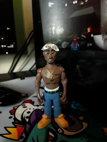 Funko Tupac Shakur, Vinyl! Gold!