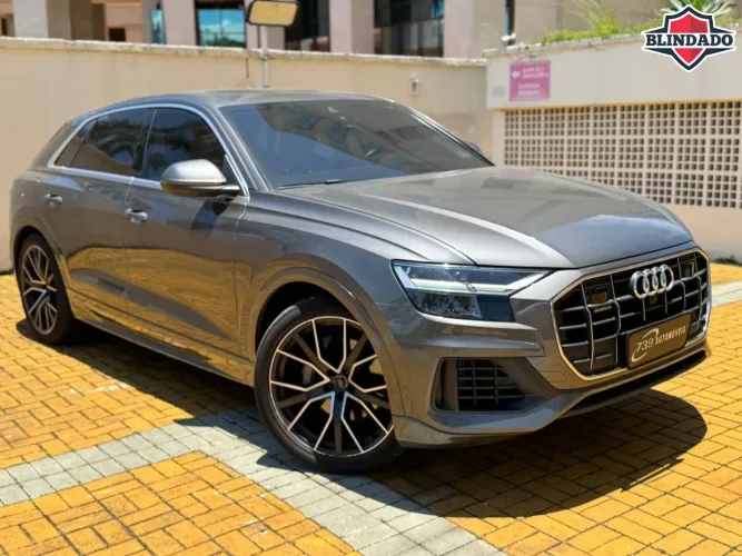 Audi Q8 E-tron Launch Edition (elétrico) 2019