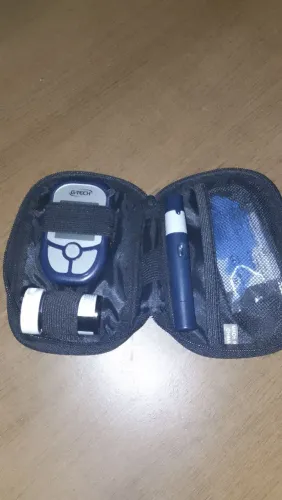 Vende-se um kit de aparelho clicemico