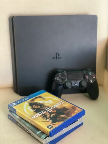 PS4 SLIM 1 TERÁ COM VÁRIOS JOGOS