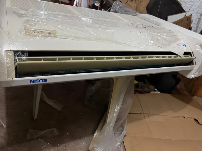 Evaporadora Ar 36000 btus Elgin - Nova