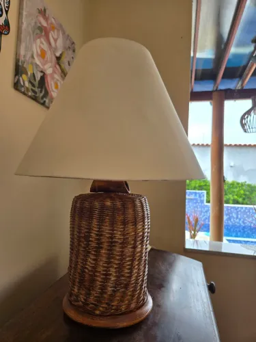 Abajur Vime Preço Especial R$70,00 cada, tenho 30 und.