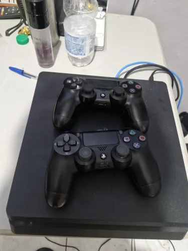 PS4
