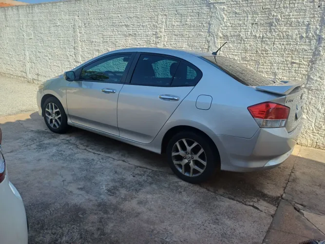Honda City Sedan EX 1.5 Flex 16V 4P Mec. 2011