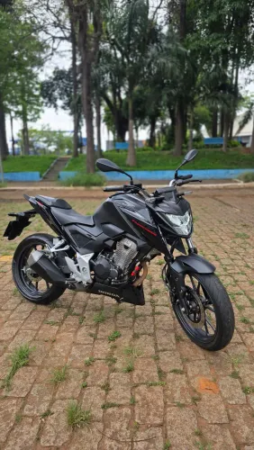 Cb300F Twister 2023 Único Dono Impecável 