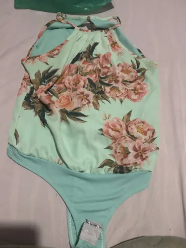 Body lindo florido