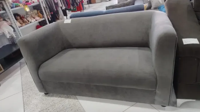 Sofá 2 lugares NOVO