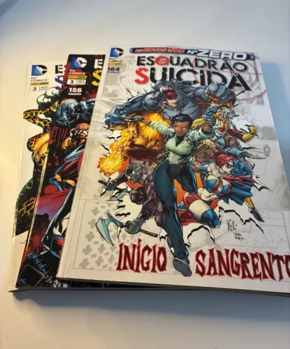 Combo hq esquadrão suicida