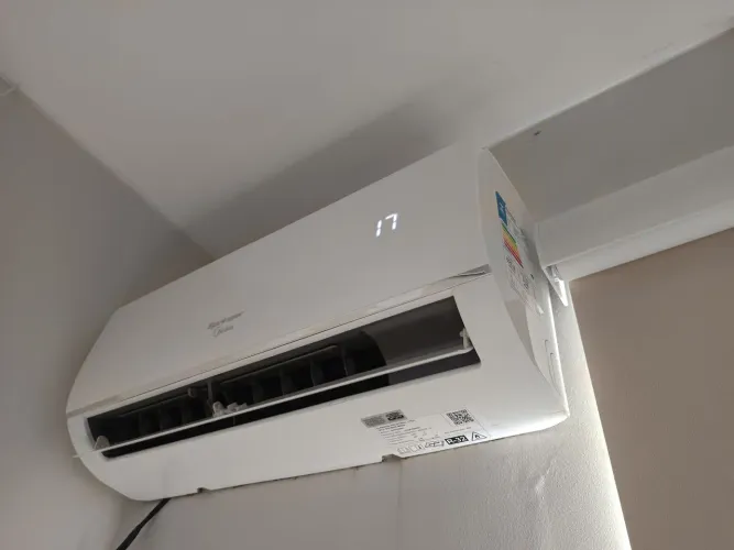 Slipt 9 btus - Springer Midea