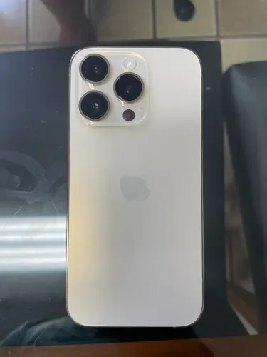 iPhone 14 PRO muito novo