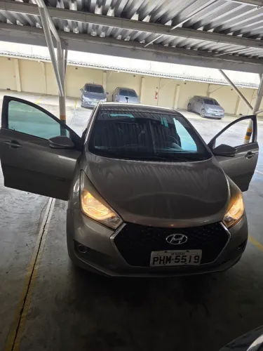 Hyundai HB20S C.style/c.plus1.6 Flex 16V Aut. 4P 2017