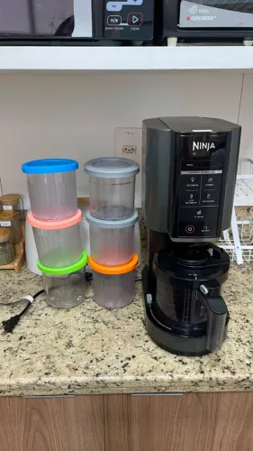 Máquina De Sorvete Ninja Creami Nc300 110v Original + Potes