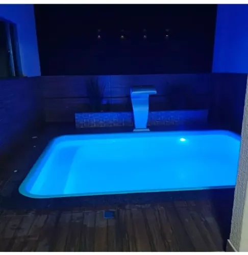 * Piscinas de Fibra Entrega Rápida e Instalação