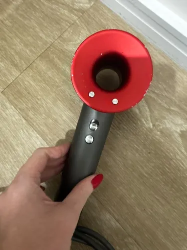 Secador de cabelo frio e morna