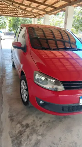 Volkswagen Fox 1.0 MI Total Flex 8V 5P 2014