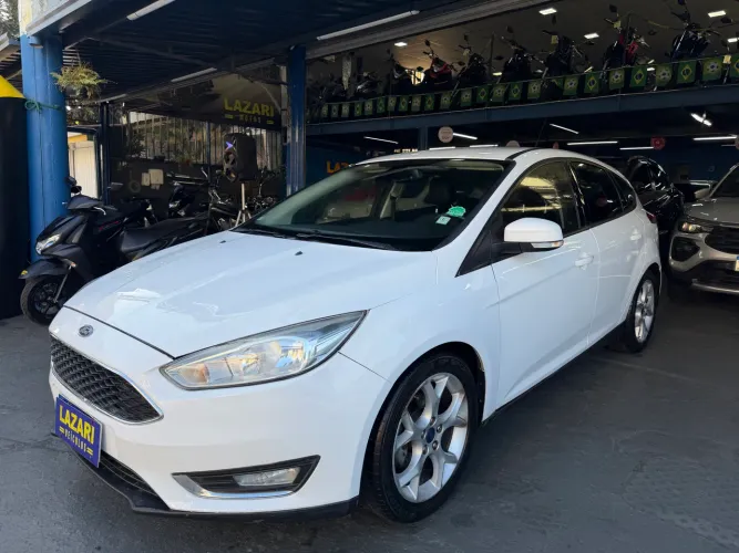Ford Focus 2.0 16v/se/se Plus Flex 5P Aut. 2017