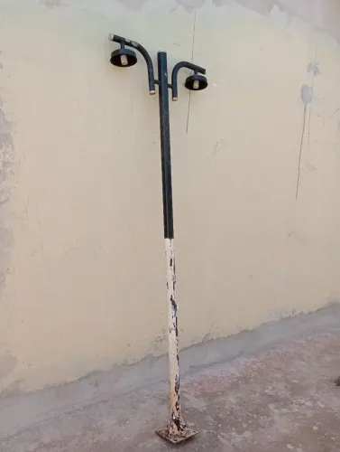 Poste Iluminação - Liquidação 