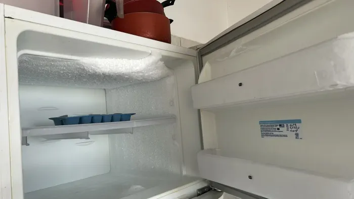 Geladeira tem que troca a borracha