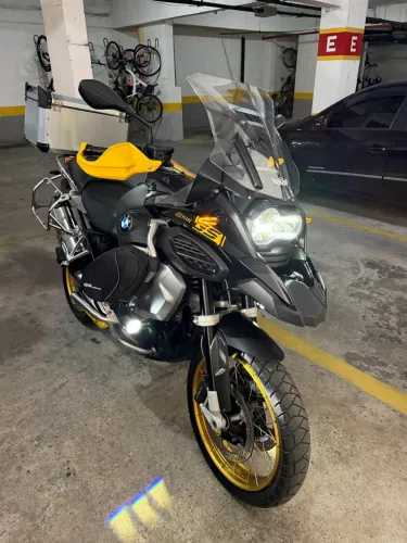 BMW R1250 ADVENTURE