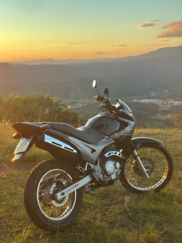 Honda NX 4 Falcon 400 2008