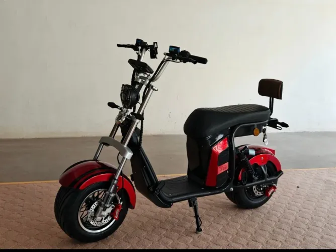 SCOOTER ELÉTRICA S13 1000W