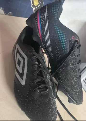 Vende-se chuteira no n°40\41